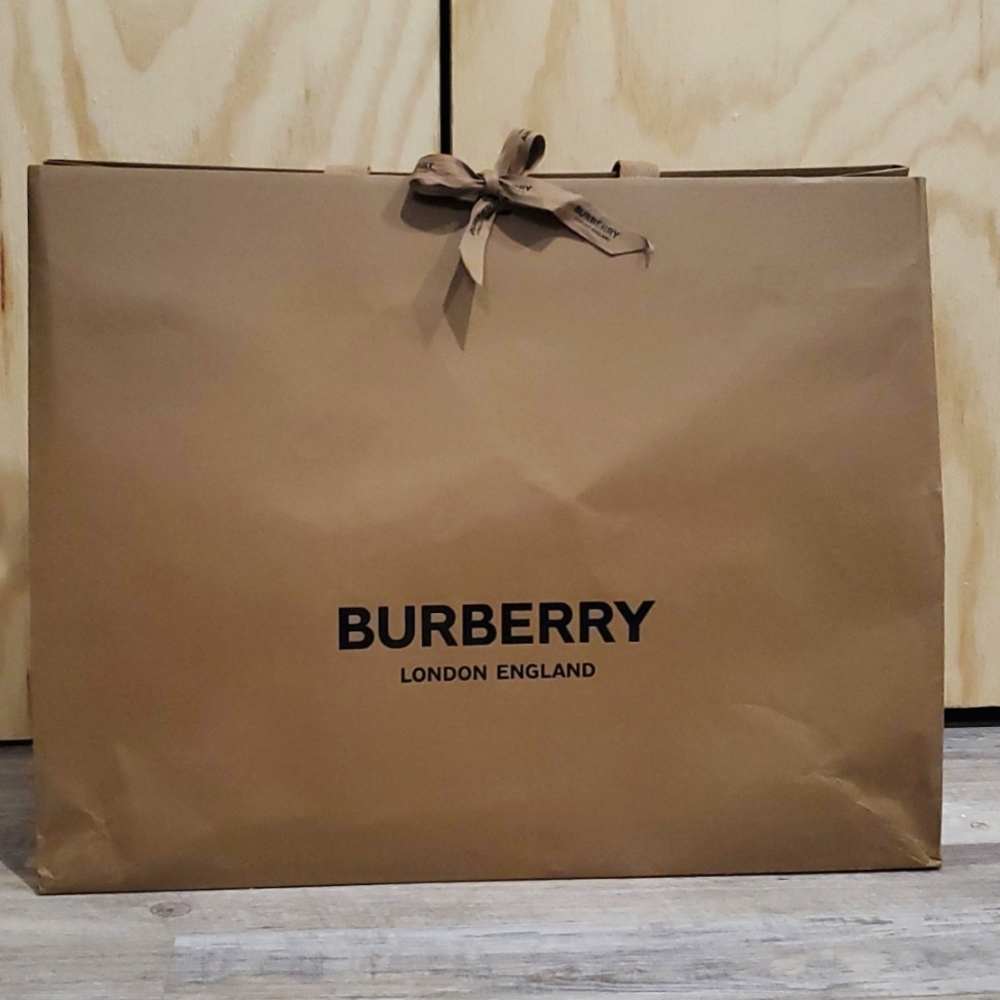 Burberry Gift Bag